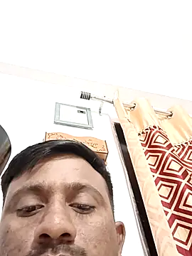 Snapshot of SlipperyRebound0 chatting on November 2, 2:19 pm SlipperyRebound0 online show from November 2, 2:19 pm