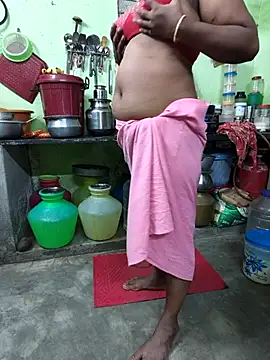 Snapshot of Tamilselviroja- chatting on October 30, 4:08 pm Tamilselviroja- online show from October 30, 4:08 pm