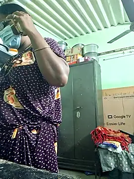 Snapshot of Tamilselviroja- chatting on November 28, 3:58 pm Tamilselviroja- online show from November 28, 3:58 pm