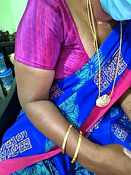 Snapshot of Tamilselviroja- chatting on May 25, 3:18 pm Tamilselviroja- online show from May 25, 3:18 pm
