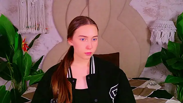 OliviaLay online show from January 7, 1:57 pm