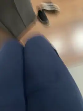 heet1998 online show from April 27, 8:23 am