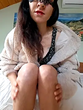 SonoSoloTua online show from November 21, 8:57 am