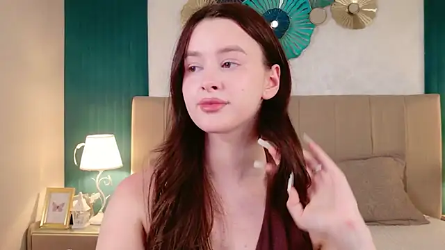 Snapshot of EvaSwen chatting on July 19, 9:29 pm EvaSwen online show from July 19, 9:29 pm