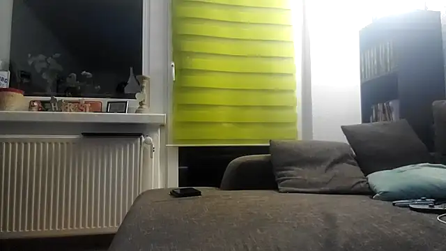 Snapshot of stivi2526 chatting on October 3, 6:38 pm stivi2526 online show from October 3, 6:38 pm