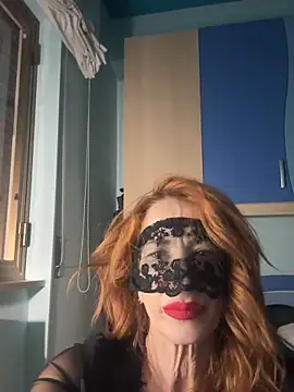 Snapshot of NoFilterCouple chatting on October 3, 7:33 pm NoFilterCouple online show from October 3, 7:33 pm