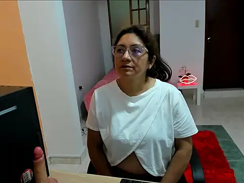 scarlett mystic online show from October 14, 1:34 pm