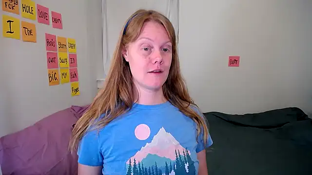 naughtyfox89 online show from August 9, 9:31 pm