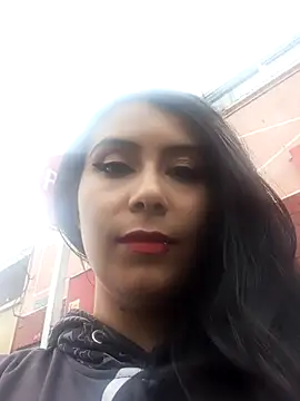 Snapshot of SexyDolly777 chatting on November 27, 8:44 pm SexyDolly777 online show from November 27, 8:44 pm