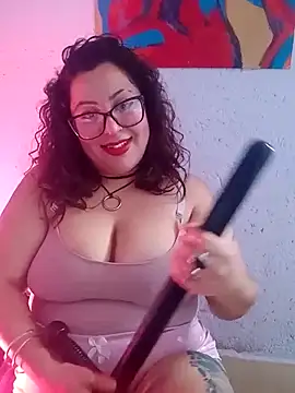 PutaAma420 online show from November 1, 4:20 pm