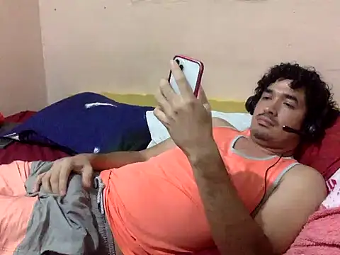 ThiagoDeseo online show from September 30, 12:15 am