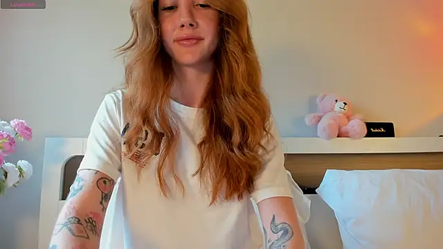 Snapshot of ariyyaaa chatting on December 19, 3:57 am ariyyaaa online show from December 19, 3:57 am