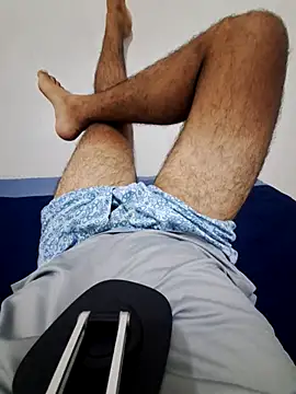 Snapshot of rojo_guerrero chatting on May 18, 4:29 am rojo guerrero online show from May 18, 4:29 am