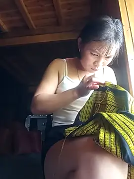 Snapshot of cogaisexy chatting on October 18, 2:03 am cogaisexy online show from October 18, 2:03 am