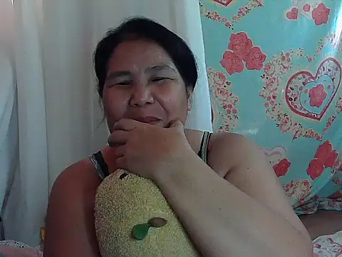 milagrose rose online show from April 15, 5:25 am