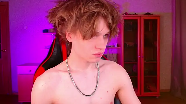 Snapshot of jeffreyue chatting on November 10, 2:05 pm jeffreyue online show from November 10, 2:05 pm