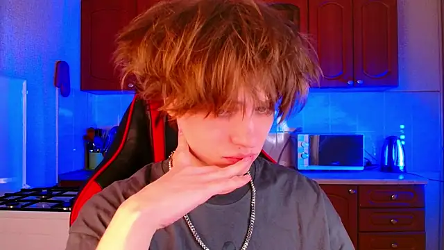 Snapshot of jeffreyue chatting on November 21, 4:16 pm jeffreyue online show from November 21, 4:16 pm