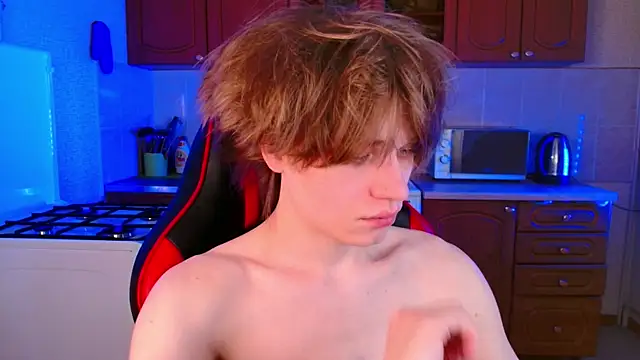 Snapshot of jeffreyue chatting on November 26, 7:48 pm jeffreyue online show from November 26, 7:48 pm