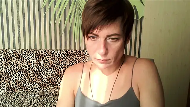Snapshot of Ashley_Brookss chatting on October 5, 7:28 am Ashley Brookss online show from October 5, 7:28 am