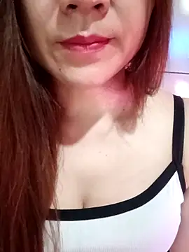 Snapshot of Moue-angel chatting on October 15, 4:01 am Moue-angel online show from October 15, 4:01 am