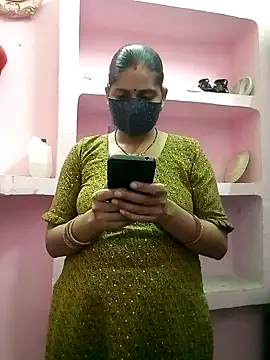 Snapshot of Rasili_bhabhi10 chatting on October 1, 3:45 am Rasili bhabhi10 online show from October 1, 3:45 am