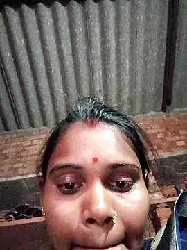 Snapshot of Katrina_kaif143 chatting on November 6, 12:06 pm Katrina kaif143 online show from November 6, 12:06 pm