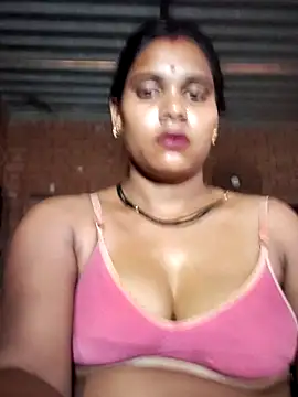 Katrina kaif143 online show from April 4, 6:00 am