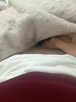 Snapshot of Mssbig chatting on November 20, 6:57 am Mssbig online show from November 20, 6:57 am