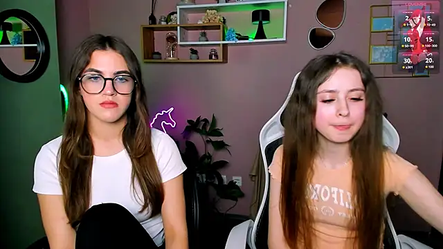 lina fox12 online show from March 26, 2:22 pm