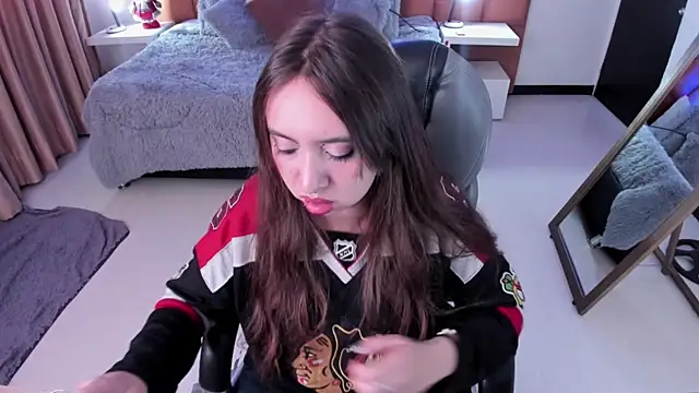 Scarlett  Cooper   online show from December 20, 12:56 pm