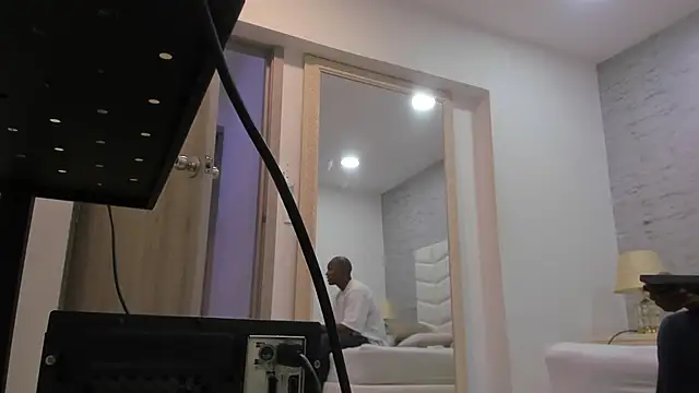 Snapshot of jax_black chatting on November 1, 7:16 pm jax black online show from November 1, 7:16 pm