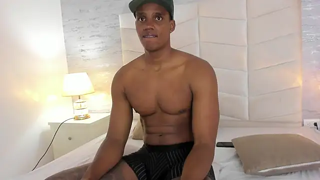 Snapshot of jax_black chatting on November 4, 7:02 pm jax black online show from November 4, 7:02 pm