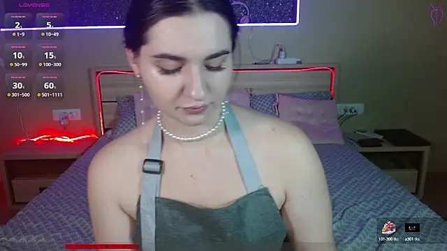 Snapshot of cutieblush chatting on October 11, 7:45 pm cutieblush online show from October 11, 7:45 pm