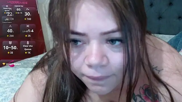 Snapshot of Michellx_hot2 chatting on November 5, 11:32 am Michellx hot2 online show from November 5, 11:32 am