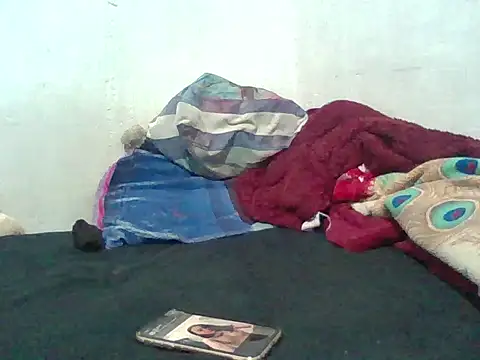 feetbooy online show from October 29, 7:59 pm