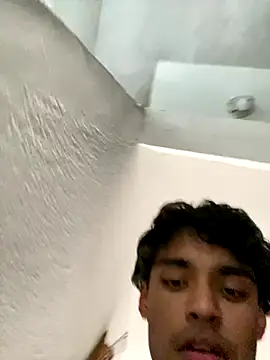 feetbooy online show from October 31, 8:10 pm