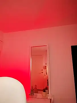 aleja cy online show from September 30, 1:54 am