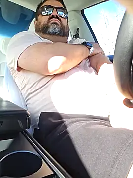 Roddog18 online show from January 13, 6:57 pm