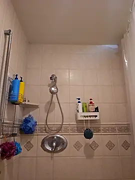 Roddog18 online show from February 28, 9:16 pm