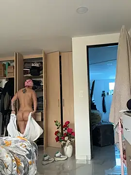 Zoe riivas online show from February 9, 3:49 pm