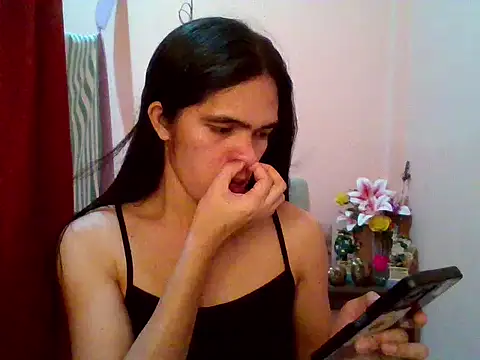 sweet yummy69 online show from February 6, 10:46 pm