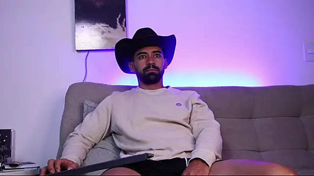 SOY MIKE online show from February 17, 10:23 am