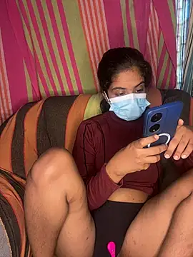 Snapshot of SukiyamaAsia chatting on June 24, 8:24 am SukiyamaAsia online show from June 24, 8:24 am