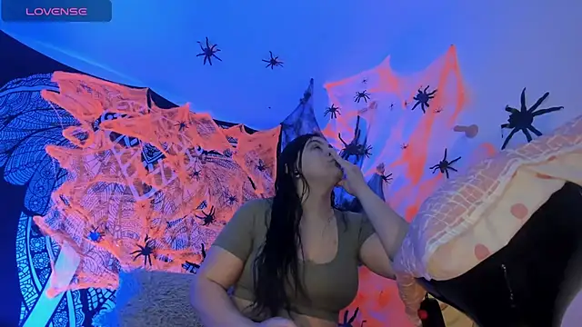 Snapshot of Anny_ferrer1 chatting on October 28, 10:01 pm Anny ferrer1 online show from October 28, 10:01 pm