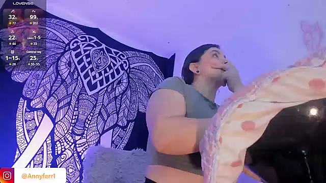 Snapshot of Anny_ferrer1 chatting on November 20, 11:26 pm Anny ferrer1 online show from November 20, 11:26 pm