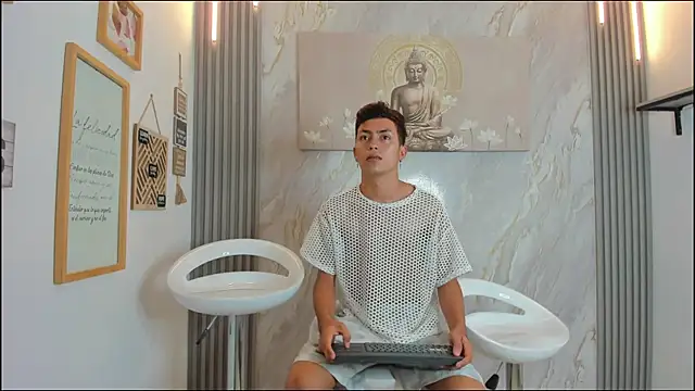 VERY HOT GUYS online show from January 12, 1:16 pm