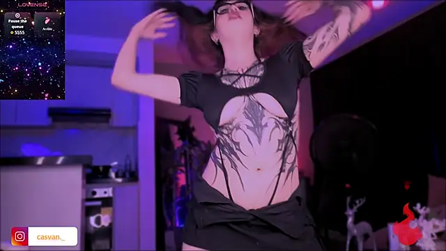 VanessaBlackrose online show from April 14, 9:26 am