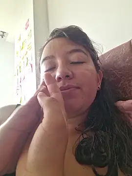 annyaparis online show from March 1, 7:49 pm