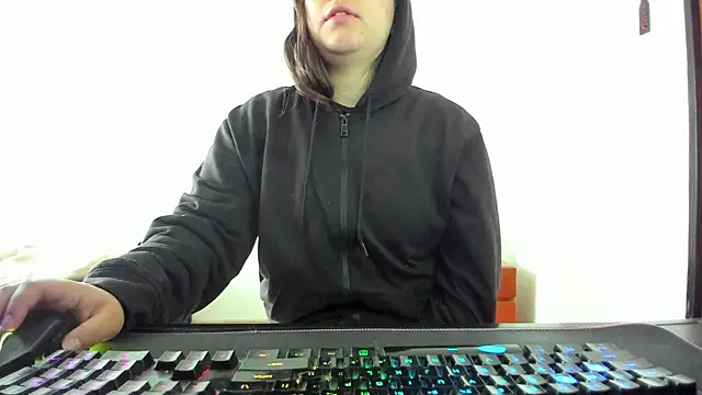 annyaparis online show from April 16, 12:50 pm