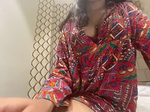 Snapshot of dubyzubygirl chatting on November 4, 7:57 pm dubyzubygirl online show from November 4, 7:57 pm